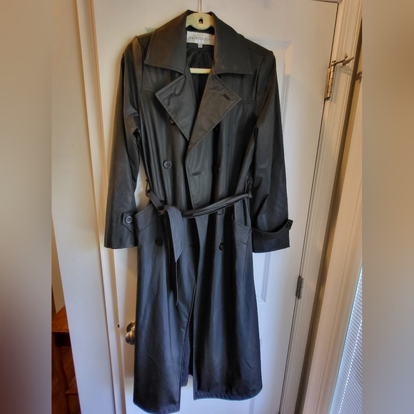 Raincoat - Picture 2 of 3